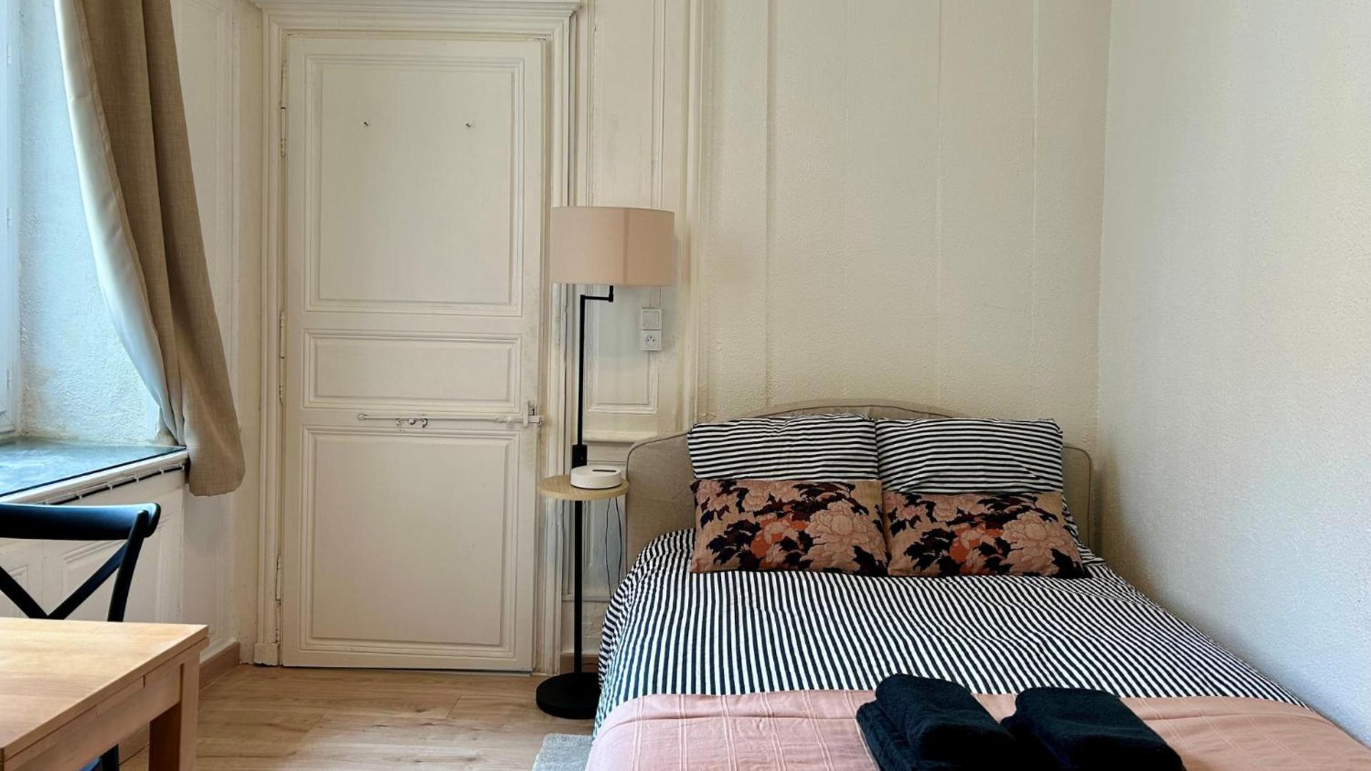 Le Mary Apartment Autun Luaran gambar